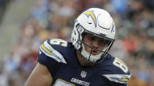 Chargers TE Hunter Henry out for season with torn ACL
