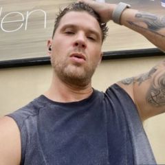 Ryan Phillippe Throws Some Major Shade Ellen DeGeneres' Way While On a Jog