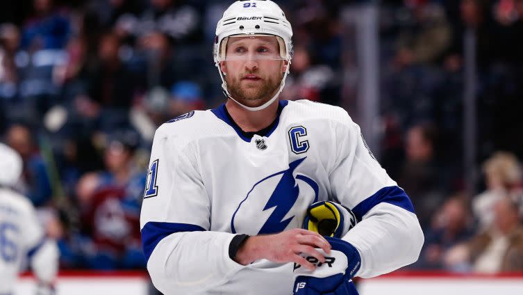 Steven Stamkos injury: Lightning star won't play vs ...