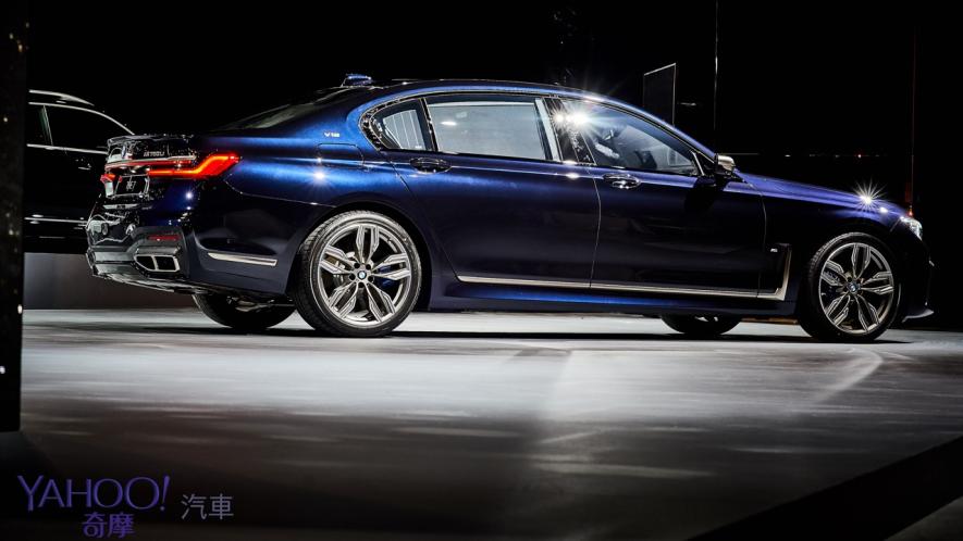 社會在走、氣勢一定要有！2019全新小改款BMW 7系列正式上市408萬起！ - 3