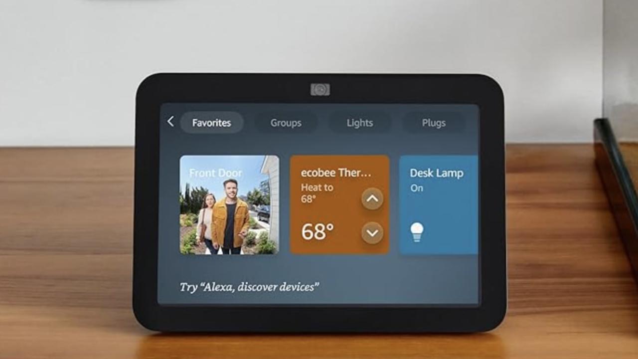 The 2023 Amazon Echo Show 8 is back down to its record-low price 