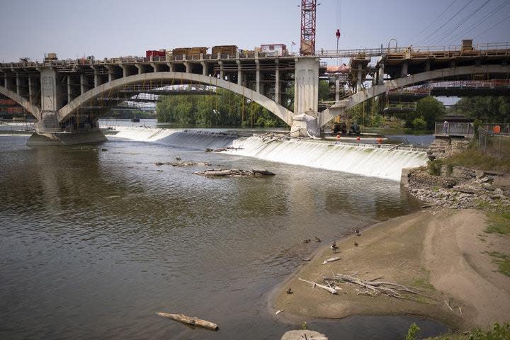 Historical, hidden wall protecting St. Anthony Falls draws new scrutiny over its unknown condition