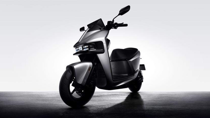 With a new aerodynamic design and hyperdrive powertrain, Gogoro Pulse reaches 
0-50km/h in 3.05 seconds.