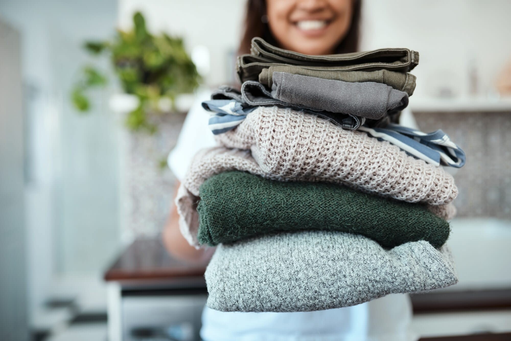 how-to-get-mildew-and-musty-smells-out-of-clothes