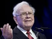 Berkshire Cuts Apple Stake by Almost Half in Selling Spree