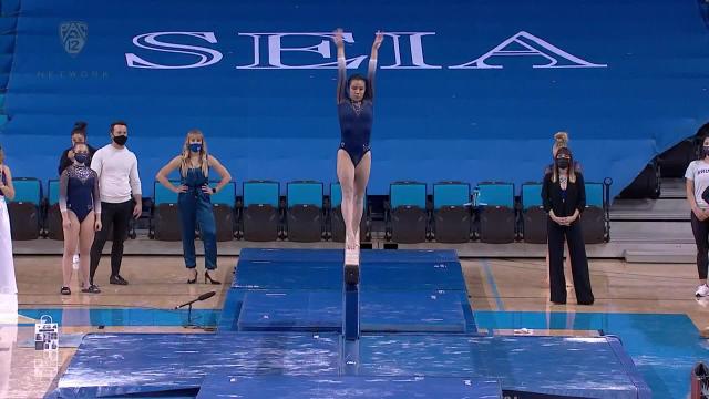 Recap: UCLA women's gymnastics upsets No. 15 Arizona State in Westwood