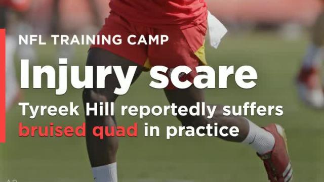 Chiefs' Tyreek Hill suffers bruised quad at practice