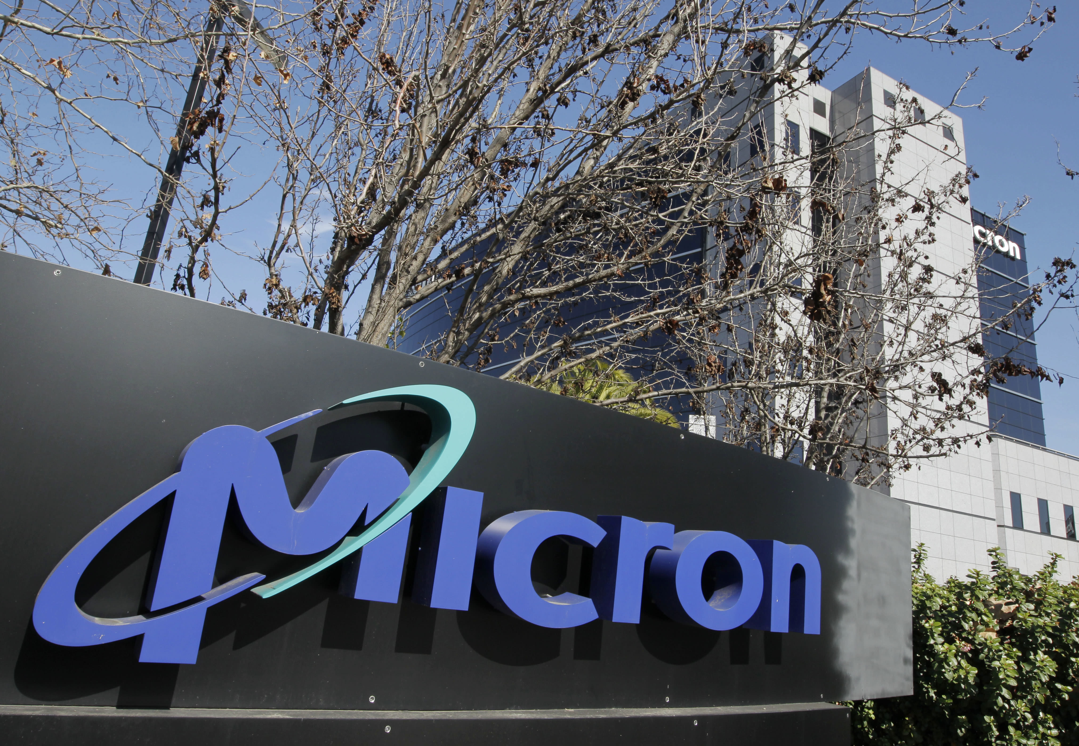 Shares of semiconductors down ahead of Micron earnings [Video]