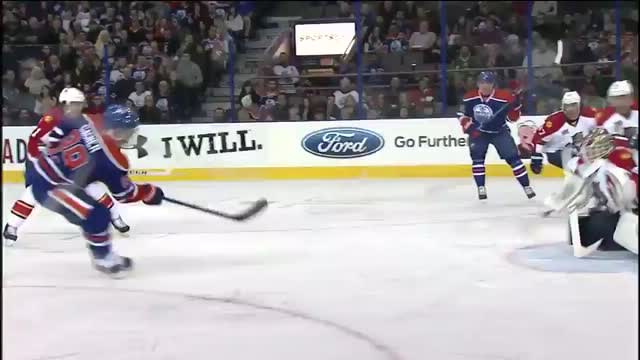 Nail Yakupov sets up Sam Gagner for goal