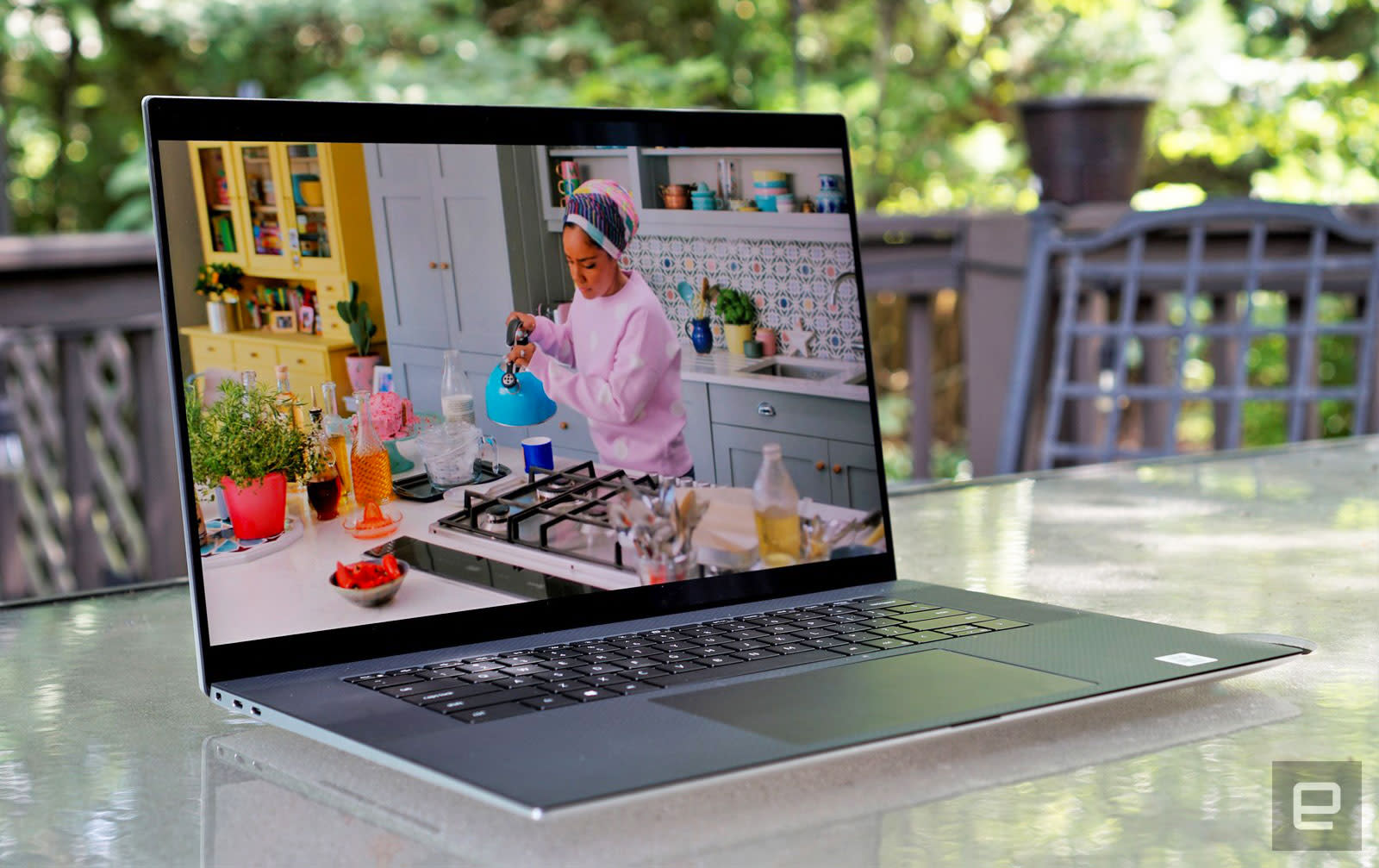 Dell XPS 17 review (2020): So. Much. Screen. | Engadget