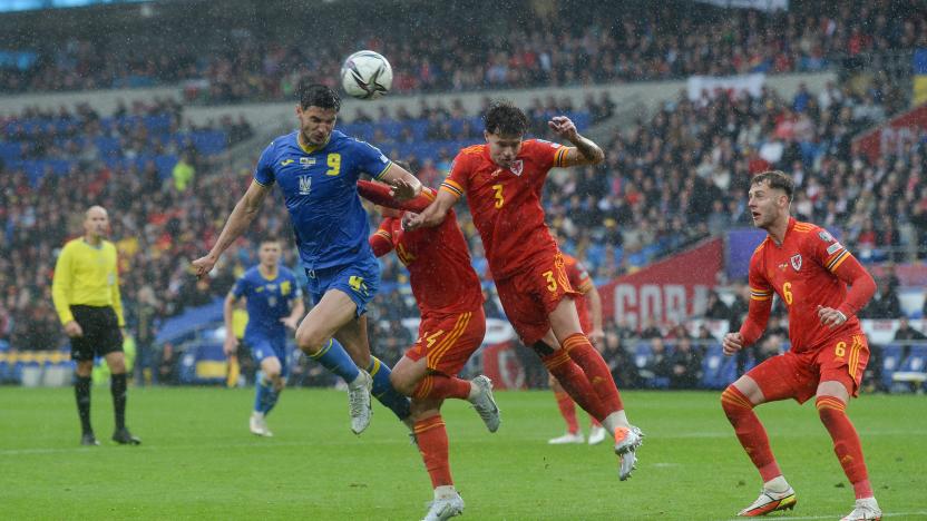 CARDIFF, WALES - JUNE 05: Ukraine's Roman Yaremchuk heads towards goal  during the FIFA World Cup Qualifier match between Wales and Ukraine at Cardiff City Stadium on June 5, 2022 in Cardiff, Wales. (Photo by Ian Cook - CameraSport via Getty Images)