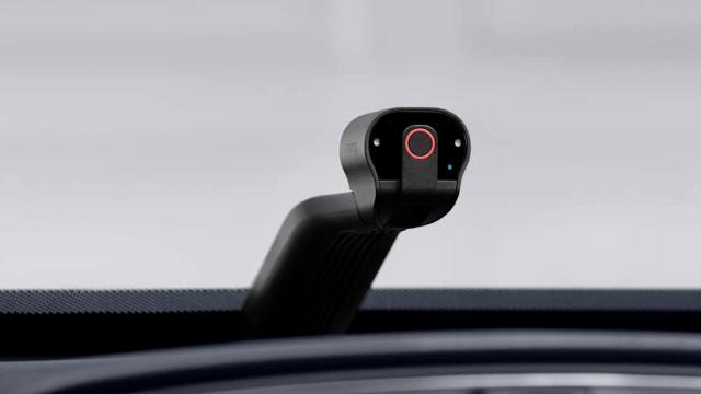 This in-car camera takes the dash cam to a whole new level