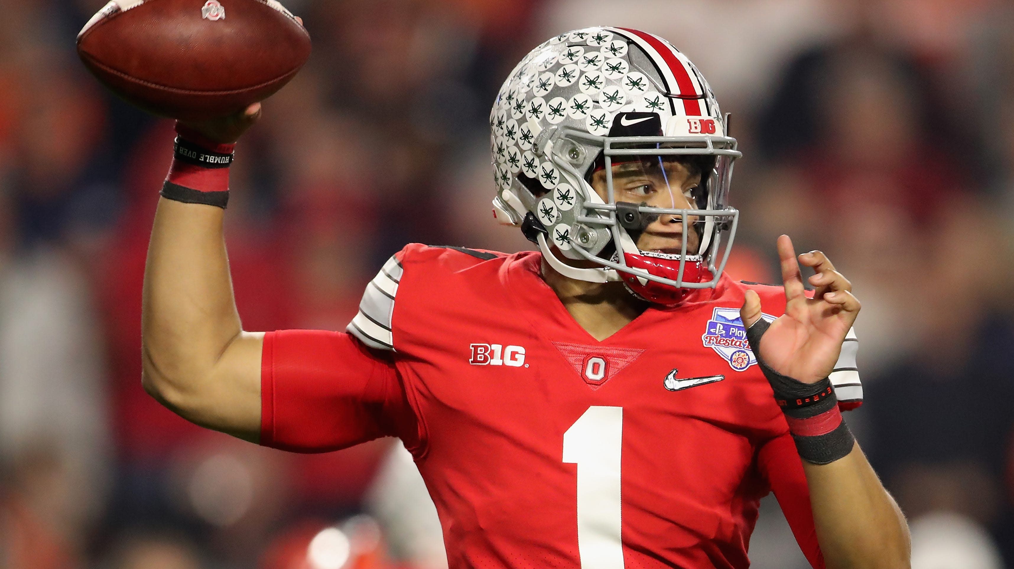 Bears trade up with Giants to select Ohio State QB Justin Fields