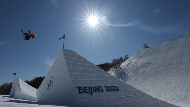 Team USA Women’s Hockey routs ROC, Women's Slopestyle snowboarders advance to final round, and first medals of Beijing Games handed out | What You Missed