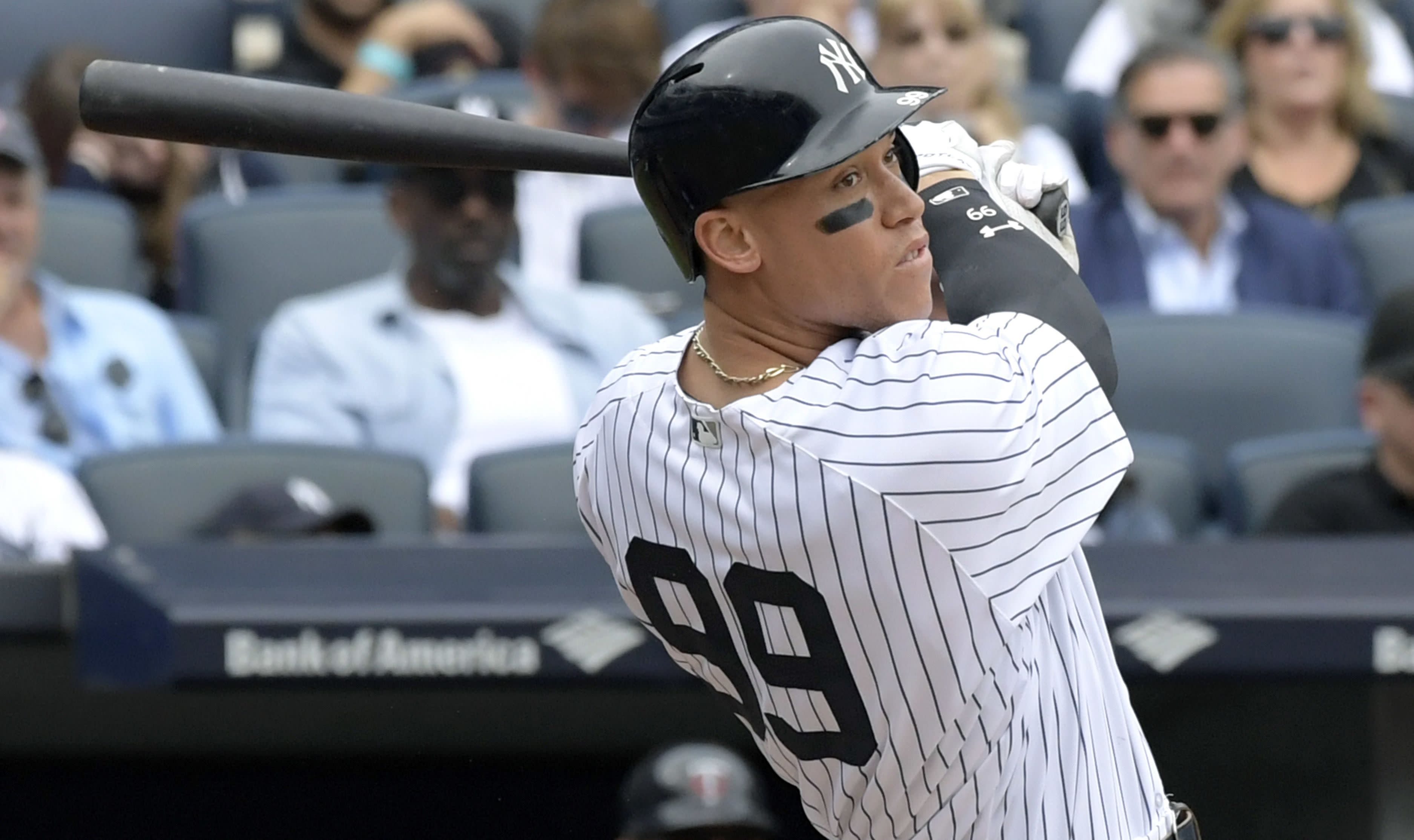 Yankees slugger Aaron Judge wins AL Rookie of the Year award