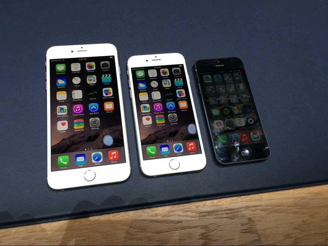 The Biggest iPhone Is Already Sold Out, But Plenty Of The Smaller