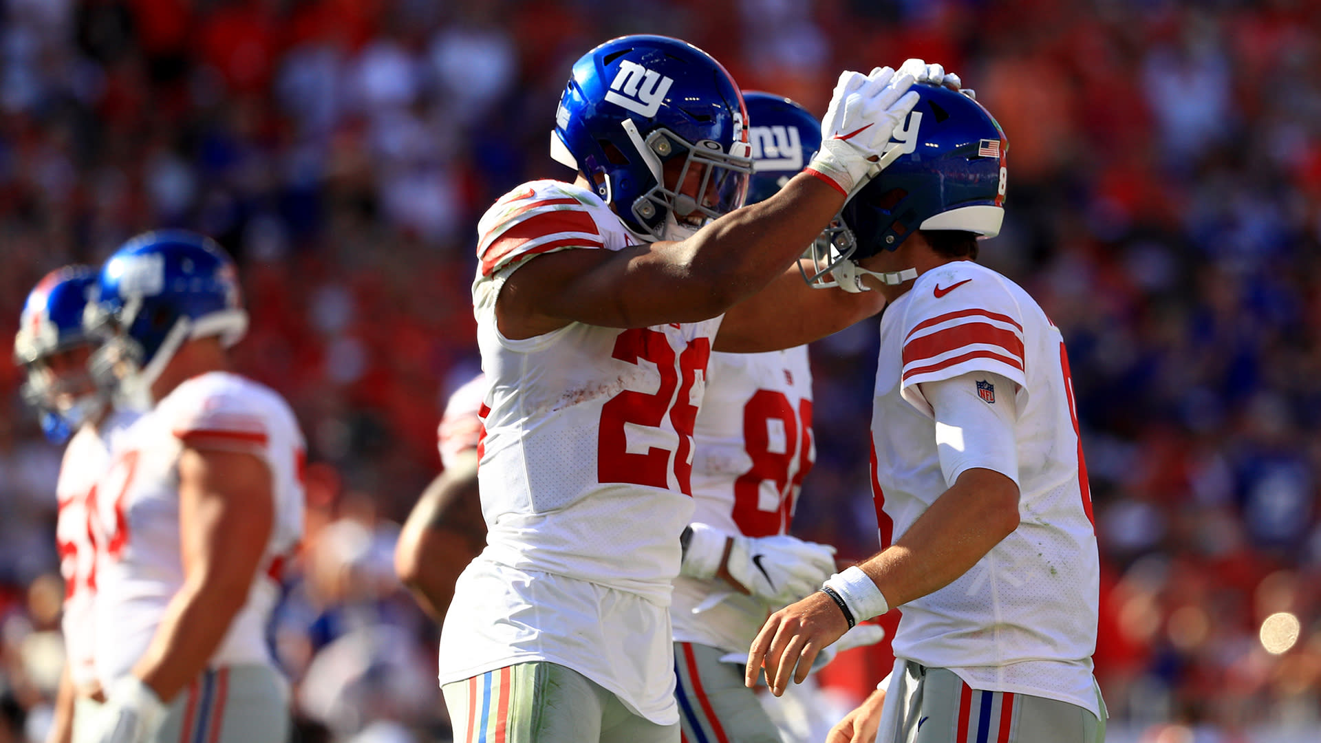 VIDEO: Daniel Jones Trips Over Himself to Miss Easy Touchdown