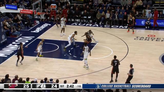 Jamal Cain with a 2-pointer vs the Minnesota Timberwolves