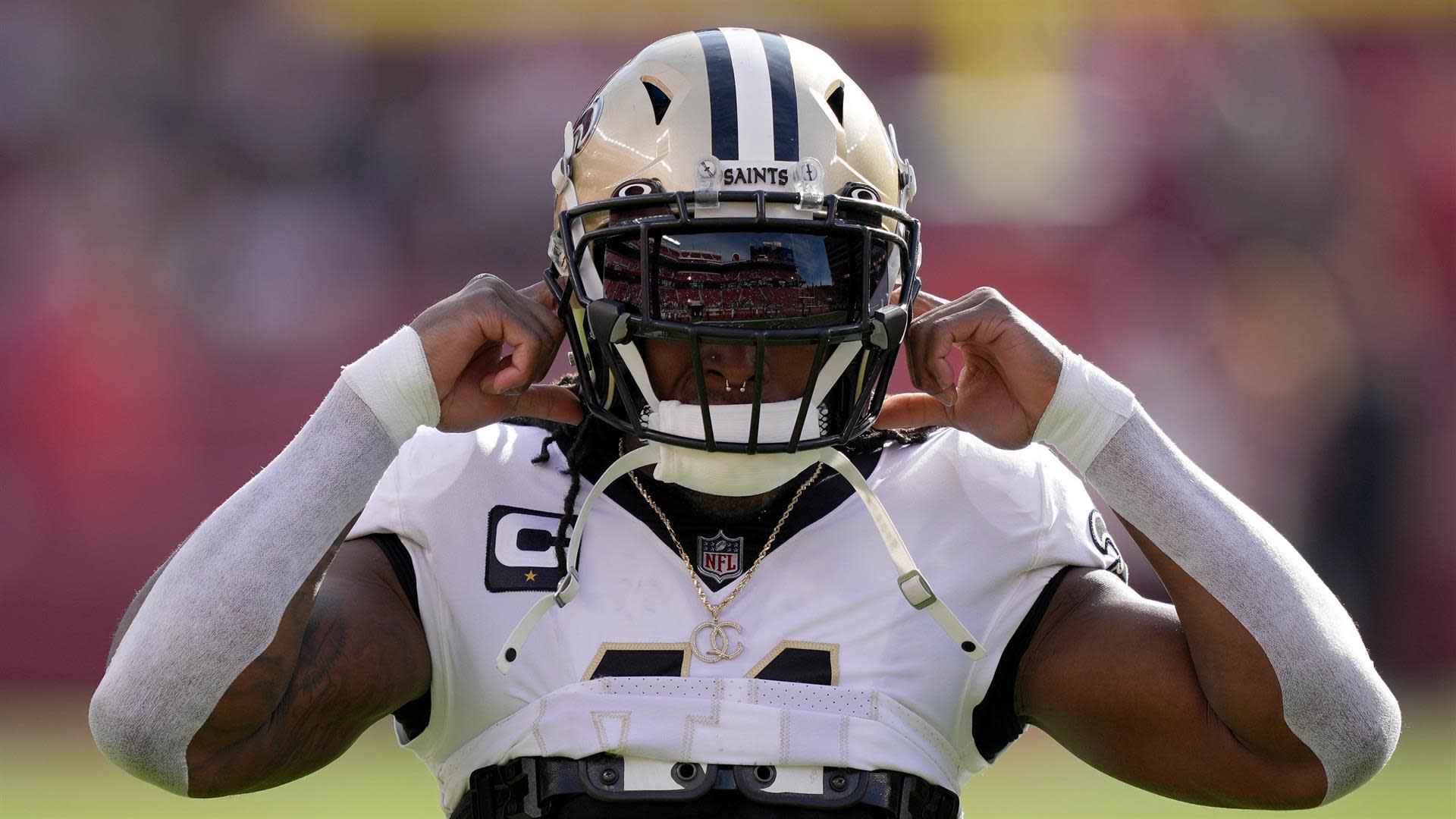 New Orleans Saints sign LB Jaylon Smith and terminate contract of WR Keke  Coutee