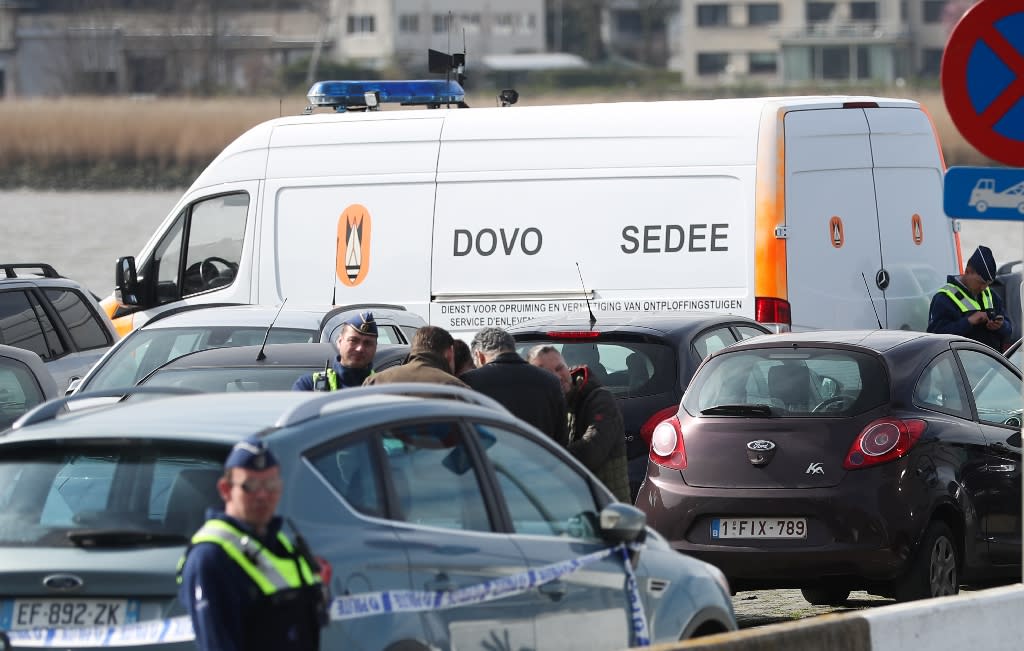 Man held for driving car at crowd in Belgium&#39;s Antwerp