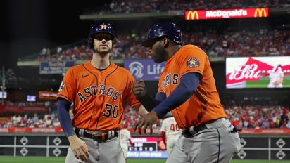 Yahoo Sports - Fantasy baseball analyst Fred Zinkie offers up his top buy low/high and sell low-high candidates for Week