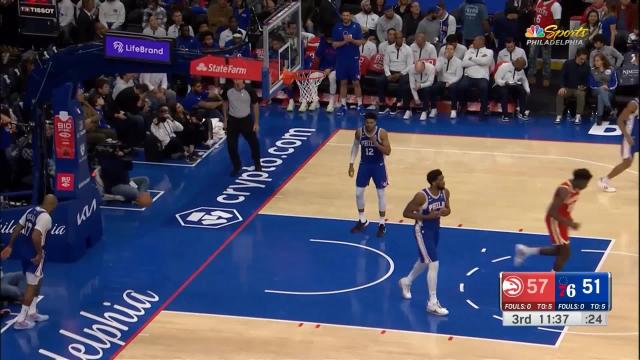 John Collins with an alley oop vs the Philadelphia 76ers