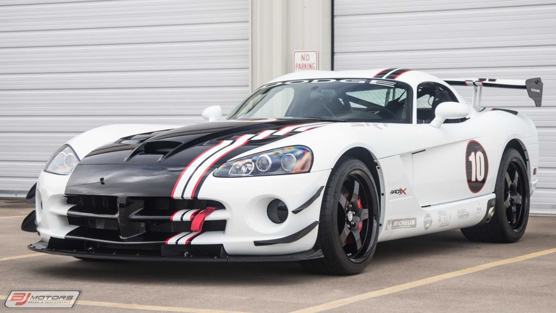 Rare 159 000 Dodge Viper Acr X Has Only 10 Miles