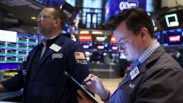 Stocks open lower on US GDP print, tech earnings