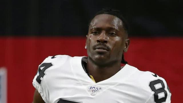 Raiders WR Antonio Brown reportedly offered emotional apology to team Friday morning