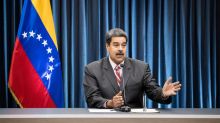 Maduro rechaza la intervención de EE.UU. y pide a los militares "no bajar la guardia"