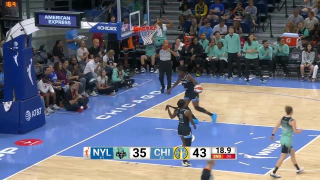 Betnijah Laney with a Last Basket of The Period vs. Chicago Sky