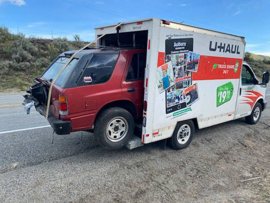 Fender bender? Washington driver caught with SUV half loaded in U-Haul