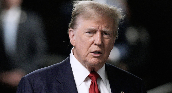 
Judge threatens Trump with jail after holding him in contempt over gag order
Donald Trump is back in court Tuesday, charged with 34 felony counts of falsifying business records to hide a hush money payment.
Live updates from NYC »