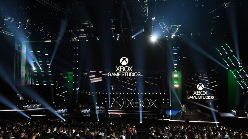 The crowd and stage for Microsoft Xbox at their press event ahead of the E3 gaming convention in Los Angeles on June 9, 2019. (Photo by Mark RALSTON / AFP)        (Photo credit should read MARK RALSTON/AFP via Getty Images)