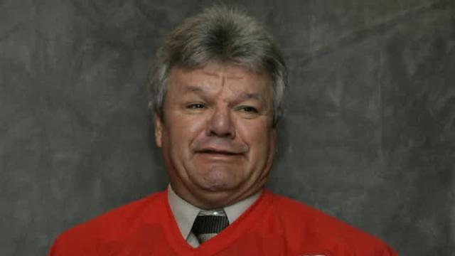 Marcel Dionne praises Aly Raismans legs, creeps out NHL Awards (Video)