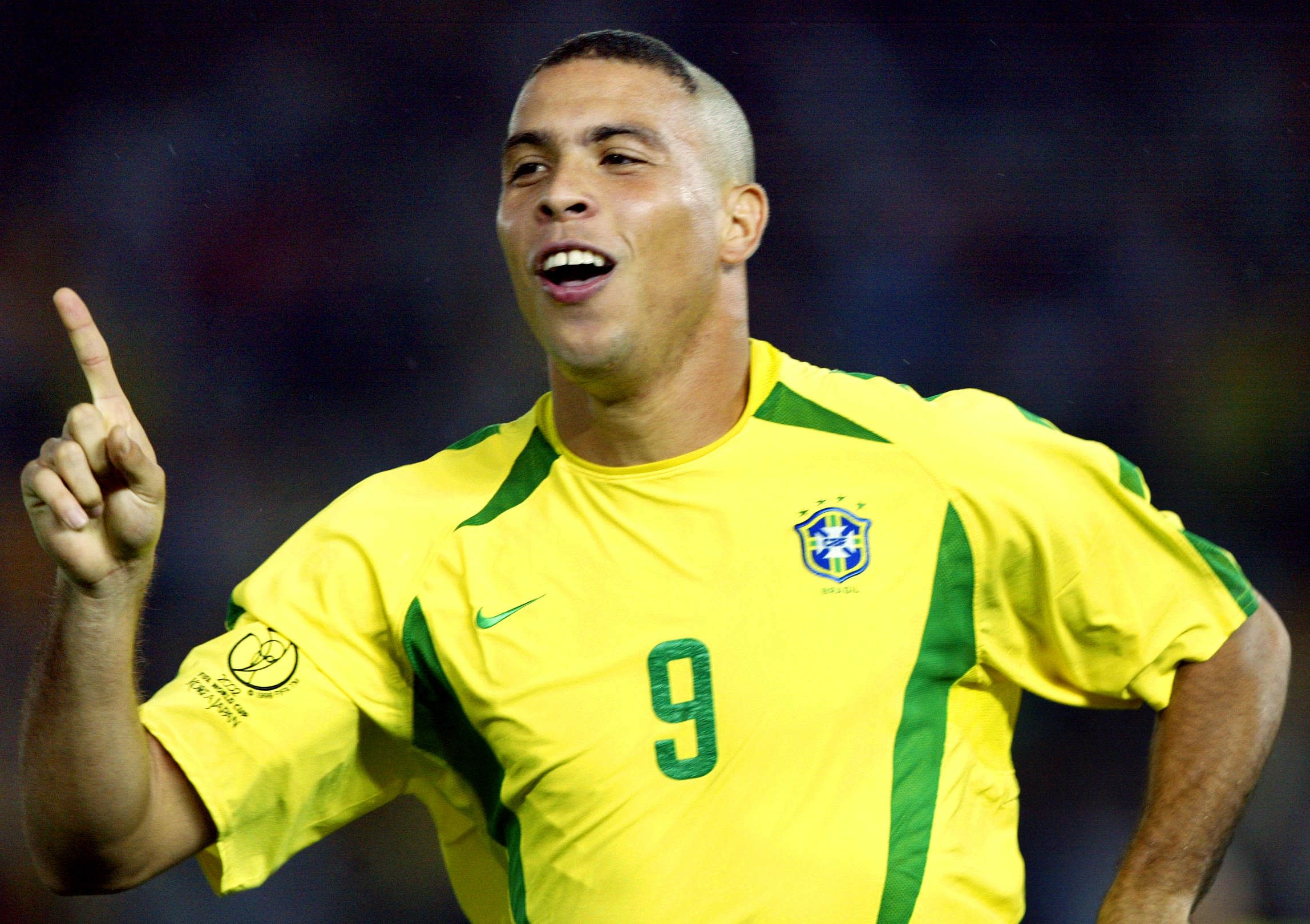 📽 Celebrating the original Ronaldo on his 48th birthday 🇧🇷