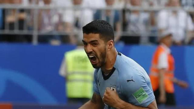 Uruguay storms to top of World Cup Group A after beating Russia