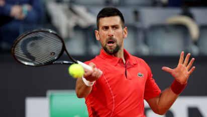 Getty Images - ROME, ITALY - MAY 10: Novak Djokovic of Serbia plays a forehand against Corentin Moutet of France in the Men's Singles second round match during Day Five of the Internazionali BNL D'Italia 2024 at Foro Italico on May 10, 2024 in Rome, Italy. (Photo by Giampiero Sposito/Getty Images)