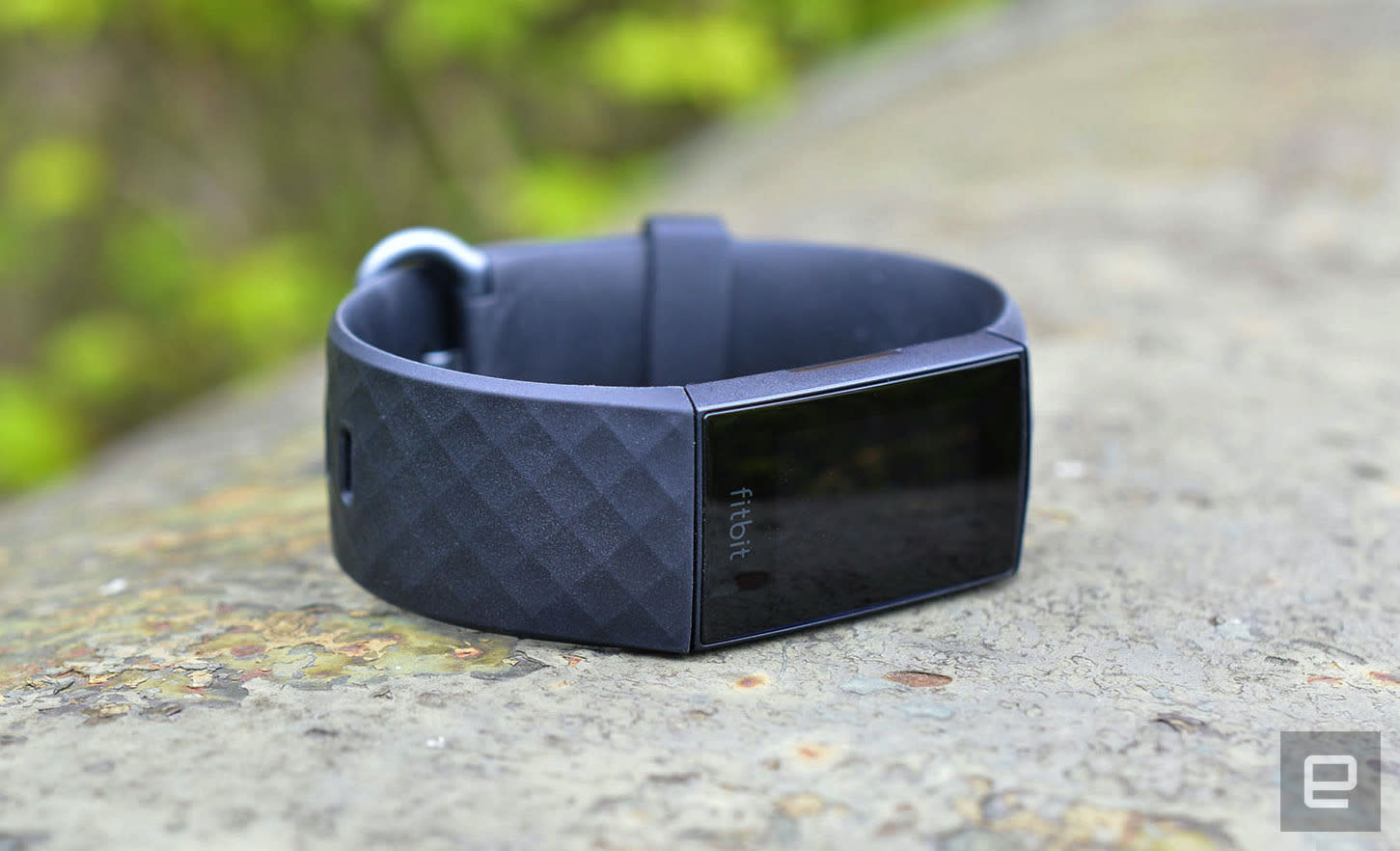 fitbit charge 4 competitors