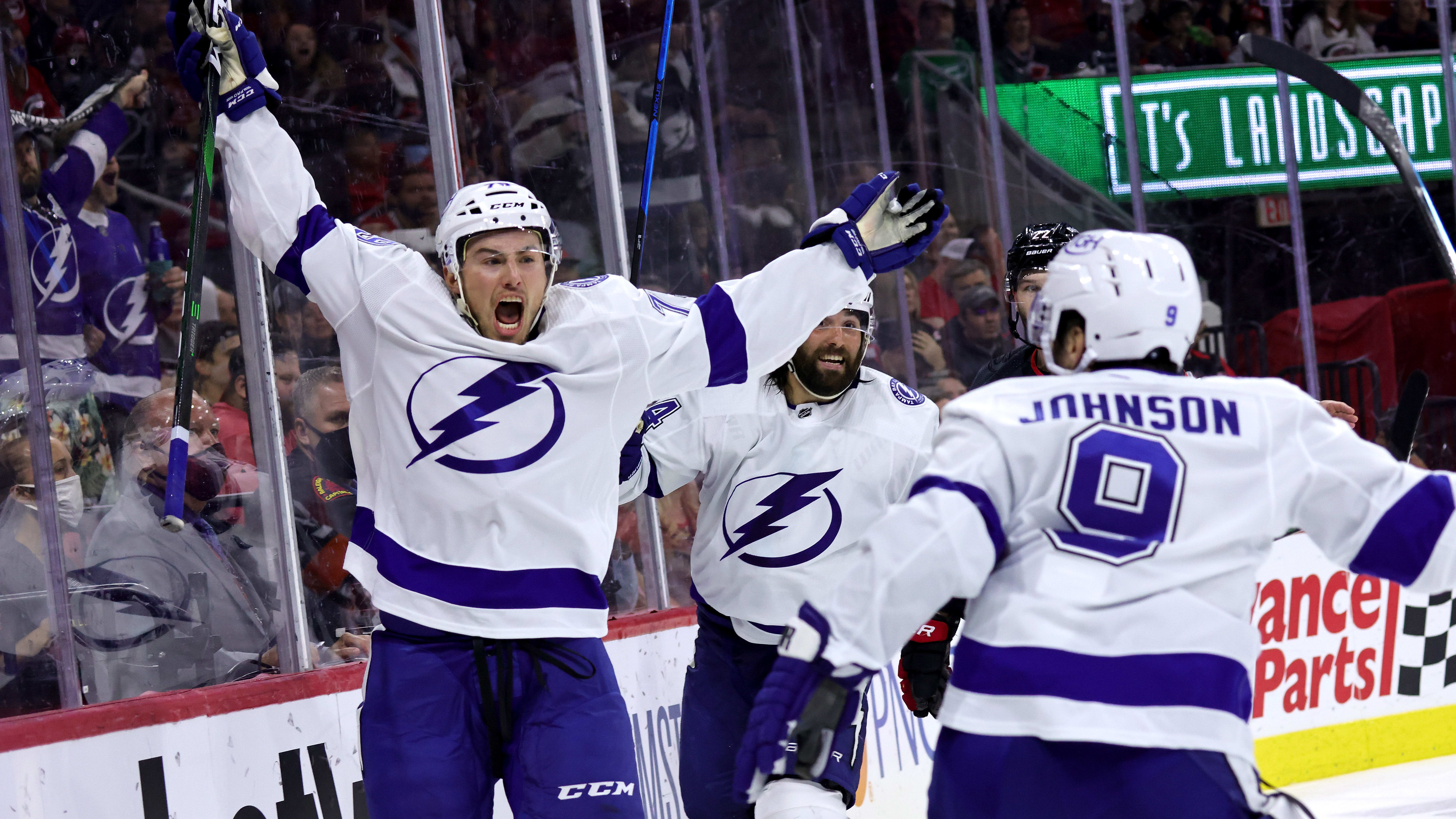 tampa bay lightning hockey fights cancer