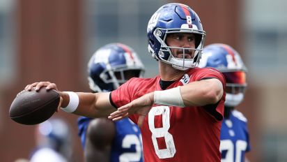 Getty Images - EAST RUTHERFORD, NEW JERSEY - JUNE 06: Daniel Jones #8 of the New York Giants throws the ball during New York Giants OTA Offseason Workouts at NY Giants Quest Diagnostics Training Center on June 06, 2024 in East Rutherford, New Jersey.  (Photo by Luke Hales/Getty Images)