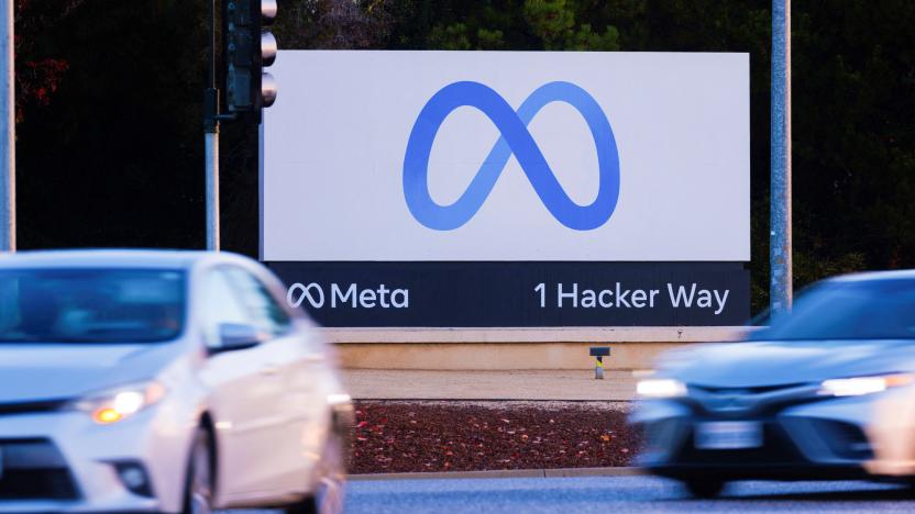 Morning commute traffic streams past the Meta sign outside the headquarters of Facebook parent company Meta Platforms Inc in Mountain View, California, U.S. November 9, 2022.  REUTERS/Peter DaSilva