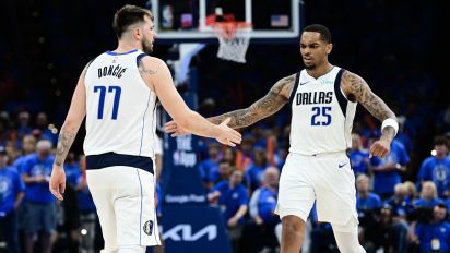 Yahoo Sports - P.J. Washington dropped a playoff career-high 29 points to help the Mavericks pull off a huge win in Game 2 on Thursday