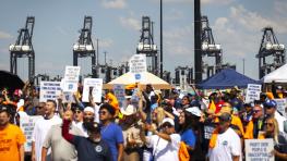 How top retailers are preparing for port strike challenges