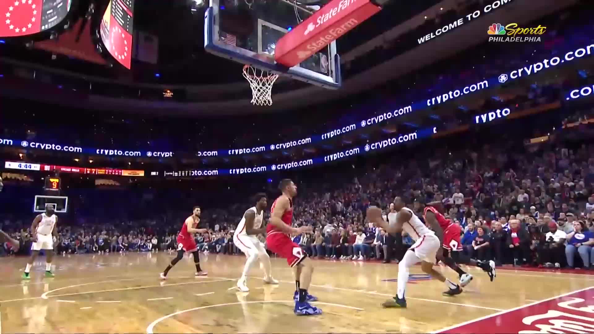 DeAnthony Melton with a 2-pointer vs the Chicago Bulls