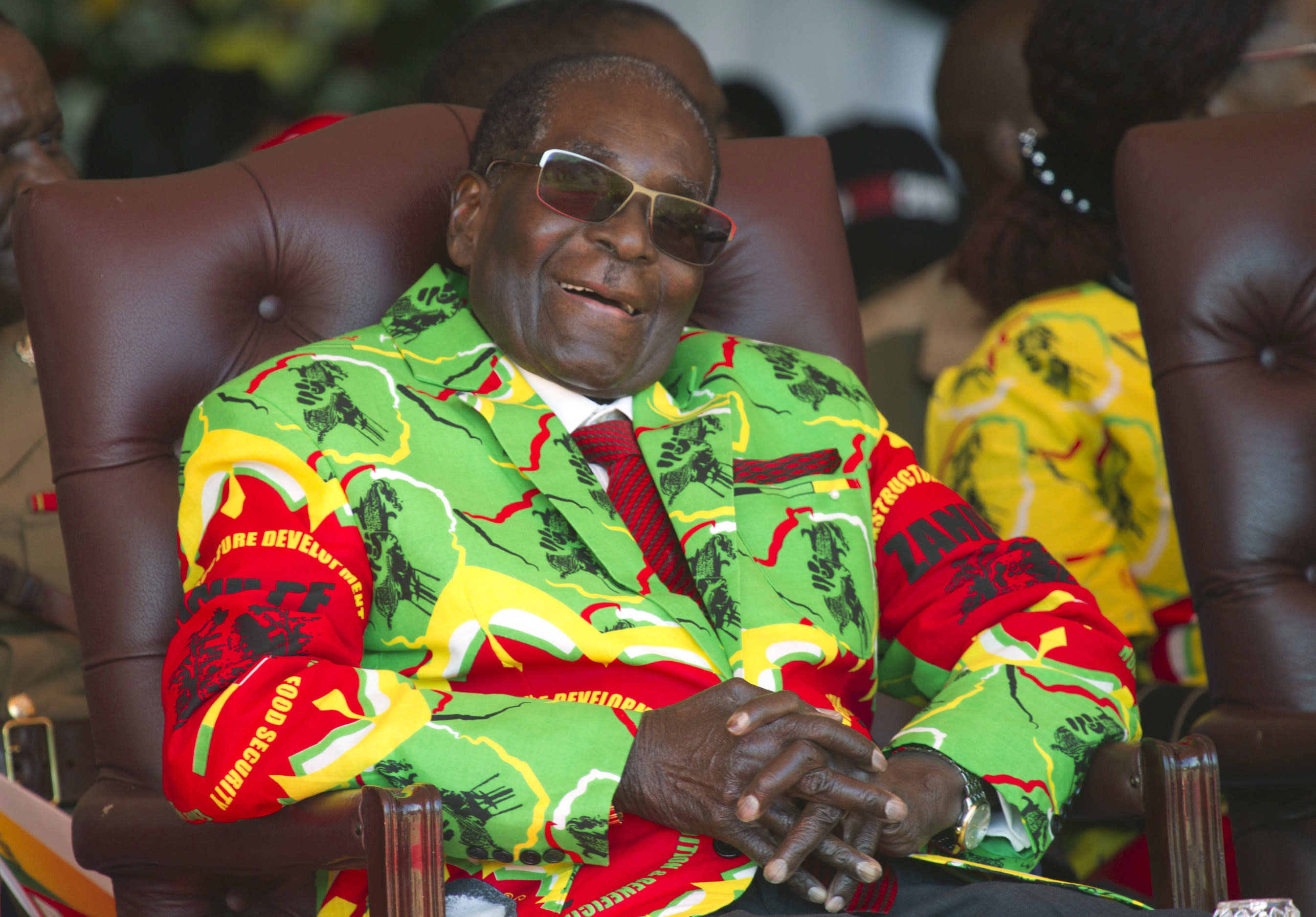 Zimbabwe's Robert Mugabe left behind $10 million, some properties: State media