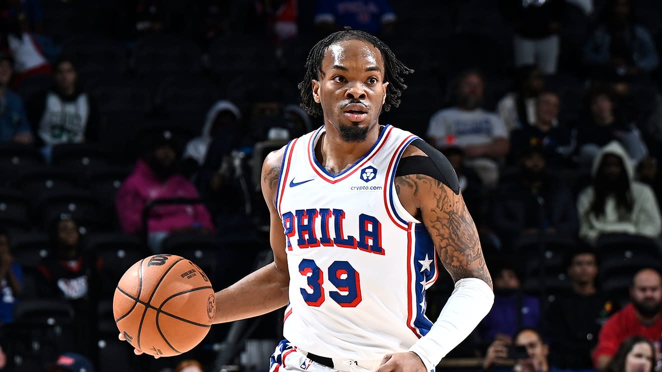 Sixers converting Javonte Smart to two-way contract, per report