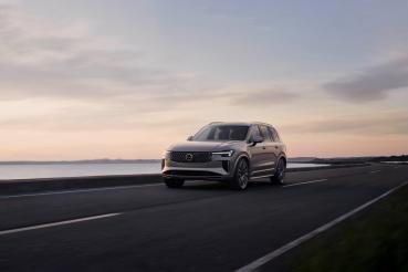 Volvo XC90二次改款　最後一代燃油動力變得更時尚