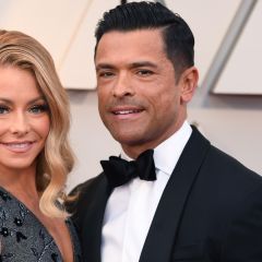 Kelly Ripaâ€™s Photo of Mark Consuelos With Sons Michael & Joaquin Has Us Seeing Triple