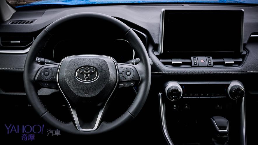 華麗對決！2019 Toyota第5代RAV4 2.5 Hybrid/2.0汽油旗艦型聯袂試駕 - 13